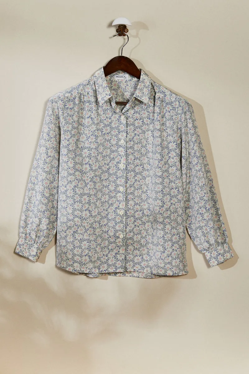 Chemise grise à petites fleurs