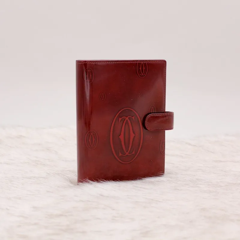 Couverture d’Agenda Happy Birthday en cuir rouge – Cartier