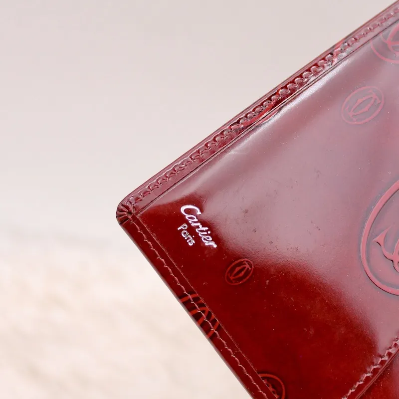 Couverture d’Agenda Happy Birthday en cuir rouge – Cartier