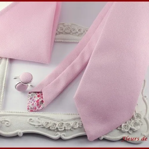 Cravate unie rose - homme