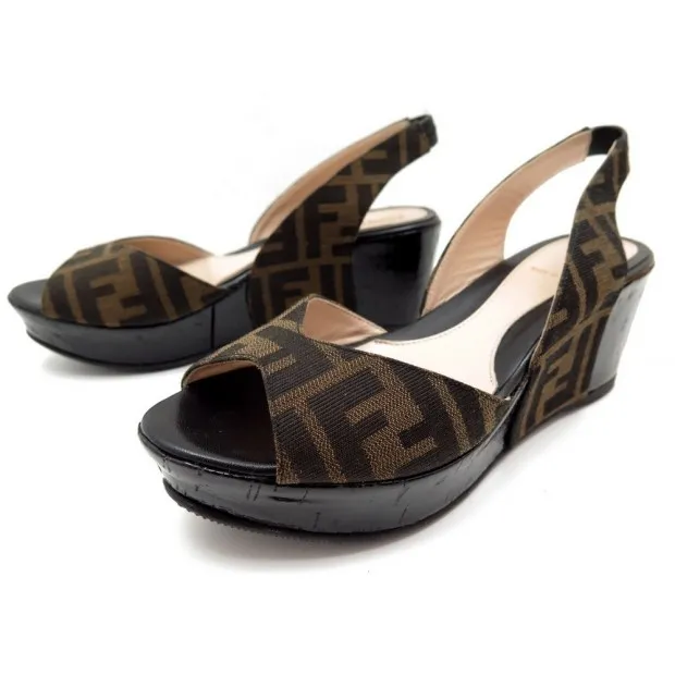 FENDI SANDALES toile monogrammee - 8V3791 a talons compensés