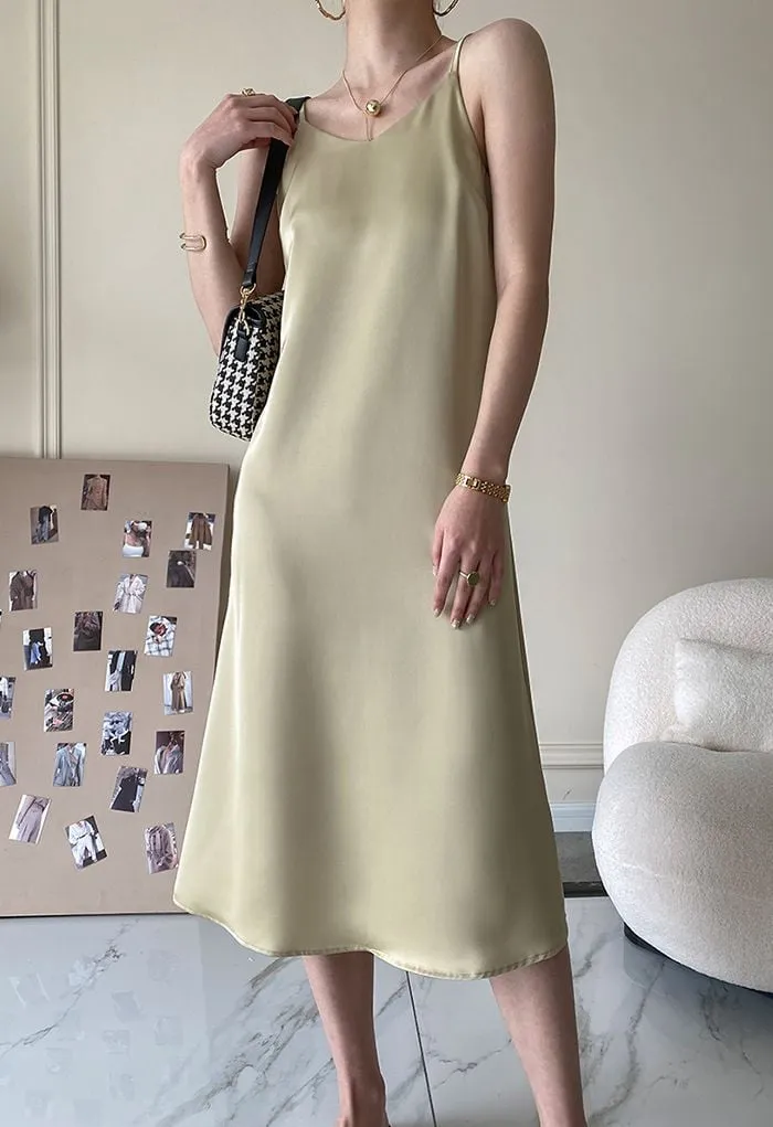 ROBE CAMI EN SATIN BRILLANT