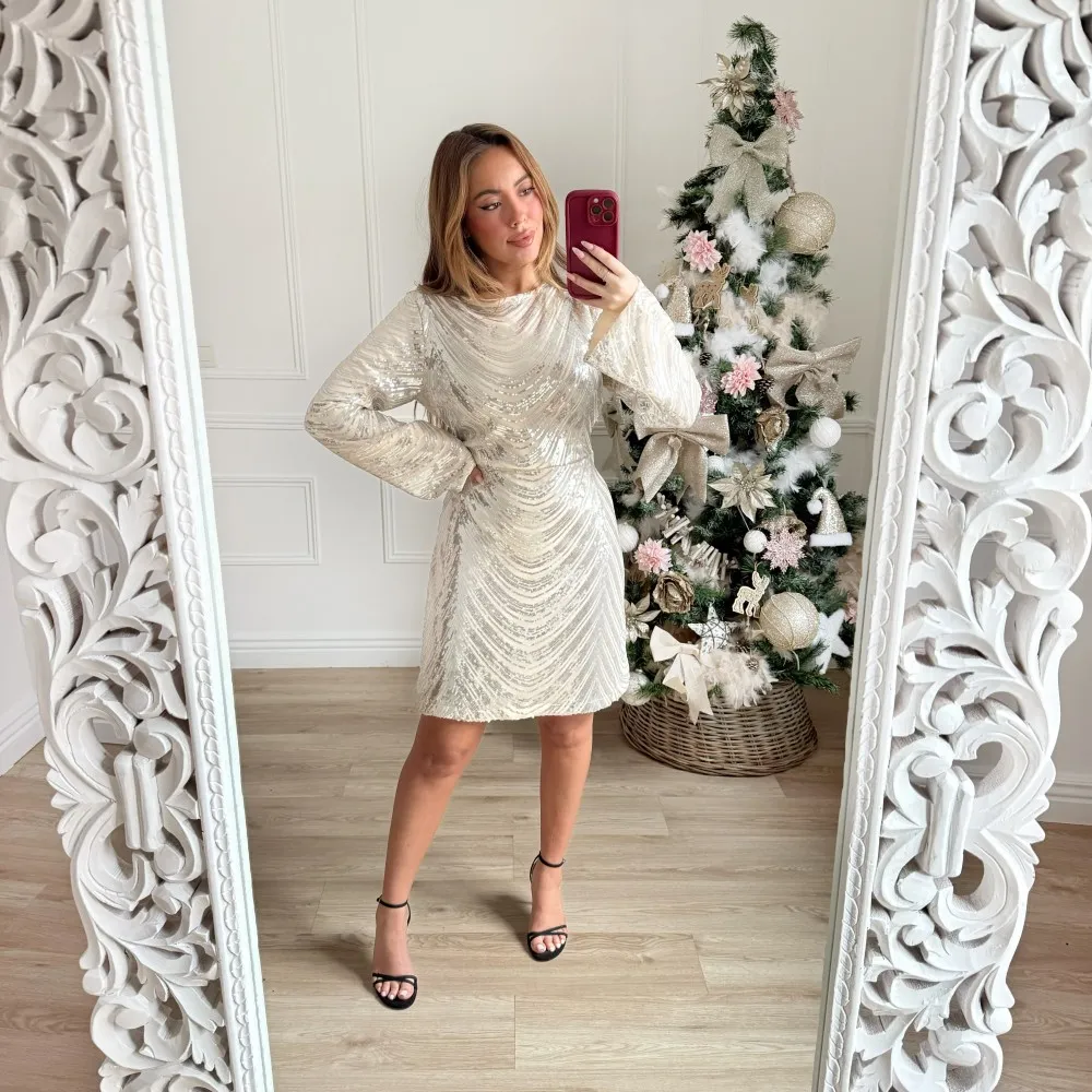 ROBE SEQUINS BEIGE NUDE MANCHES EVASÉES